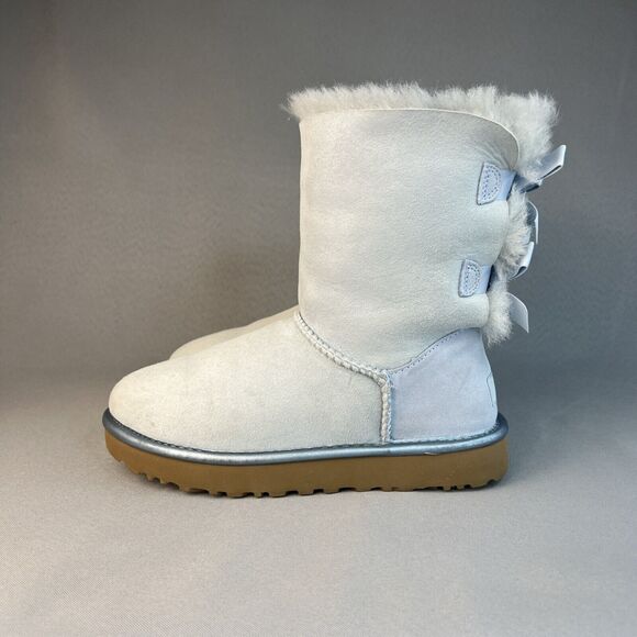 Womens UGG Boots Sz 6 Bailey Bow Metallic Blue Sky Suede Wool Coquette Rare - Picture 11 of 16
